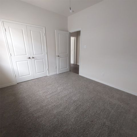 11305 Autry Ridge Lane, Aubrey, TX 76227