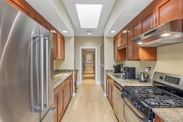 218 Grandview Drive N., Fox Chapel, PA 15215