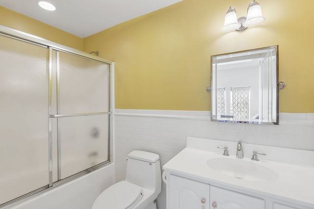 218 Grandview Drive N., Fox Chapel, PA 15215