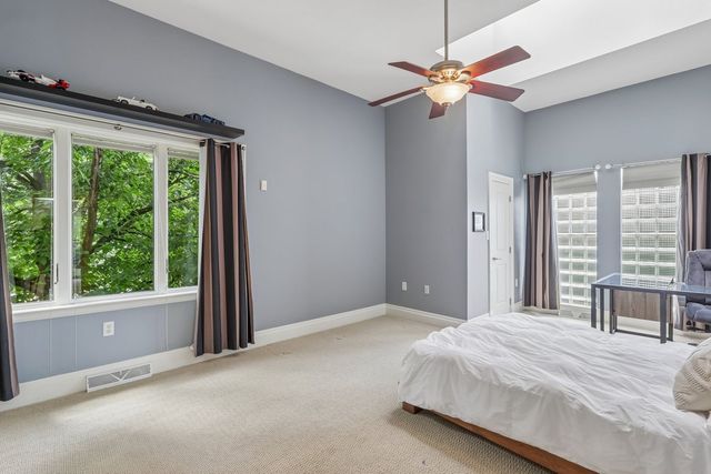 218 Grandview Drive N., Fox Chapel, PA 15215