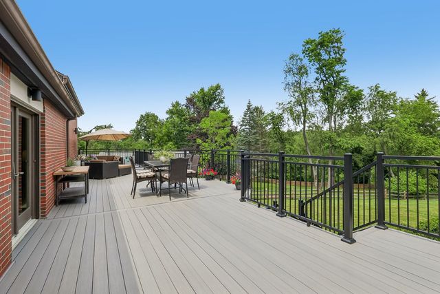 218 Grandview Drive N., Fox Chapel, PA 15215