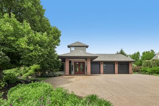 218 Grandview Drive N., Fox Chapel, PA 15215