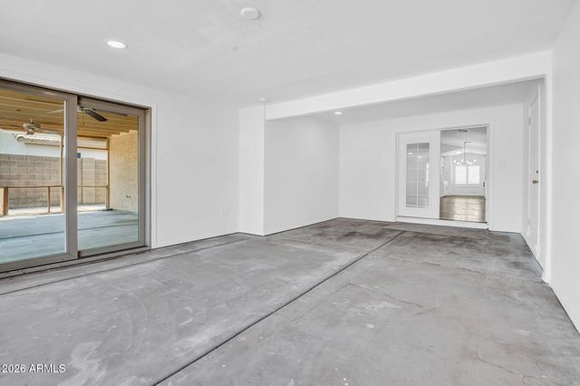 9248 W IRONWOOD Drive, Peoria, AZ 85345