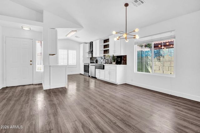 9248 W IRONWOOD Drive, Peoria, AZ 85345