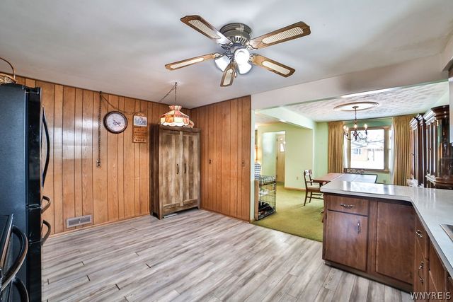 47 Armond Lane, Cheektowaga, NY 14043