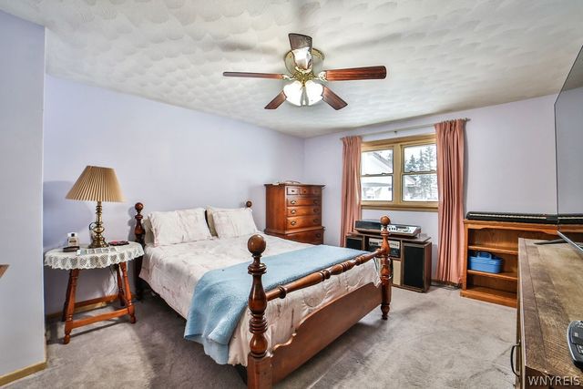 47 Armond Lane, Cheektowaga, NY 14043