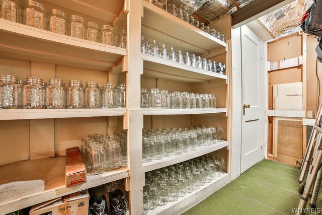 47 Armond Lane, Cheektowaga, NY 14043