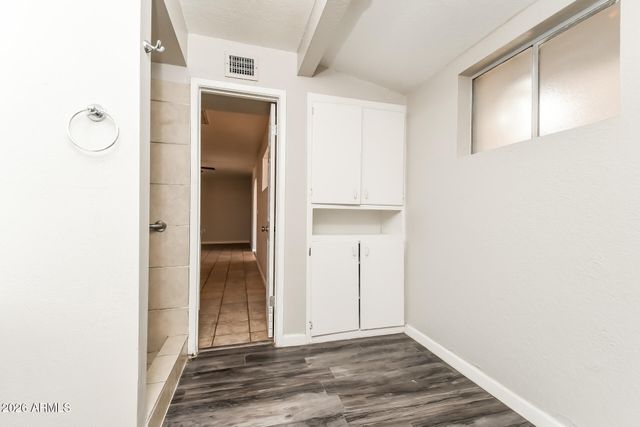 1460 W 6TH Avenue, Mesa, AZ 85202