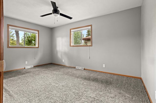 1108 S River Drive, Moorhead, MN 56560