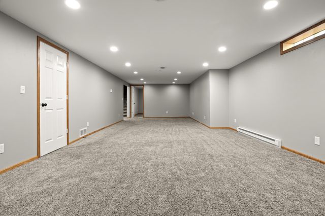 1108 S River Drive, Moorhead, MN 56560
