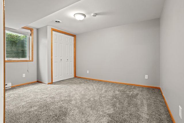 1108 S River Drive, Moorhead, MN 56560