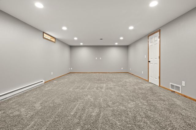 1108 S River Drive, Moorhead, MN 56560