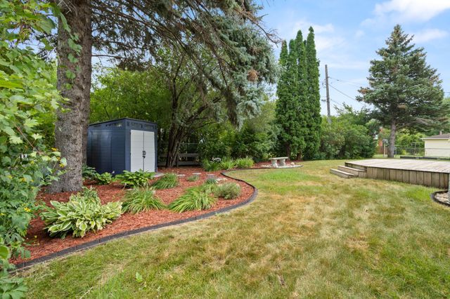 1108 S River Drive, Moorhead, MN 56560