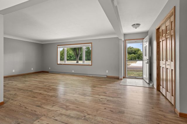 1108 S River Drive, Moorhead, MN 56560