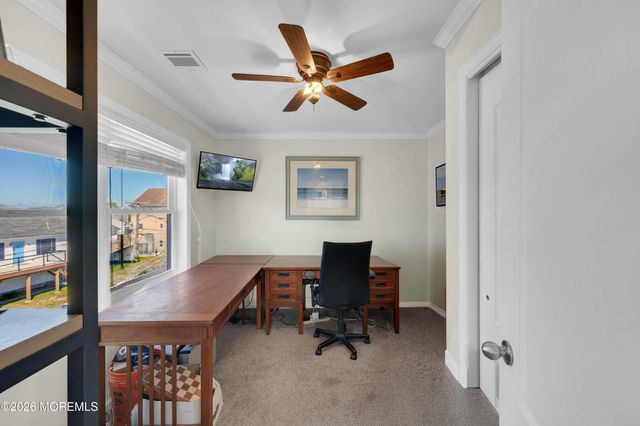 90 Oregon Avenue, Waretown, NJ 08758