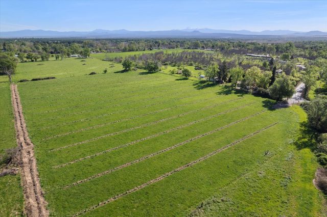 000 Riverland Drive, Anderson, CA 96007