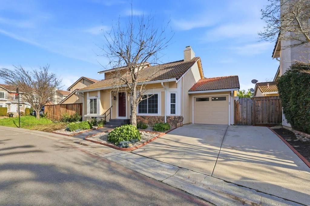 Image 2 of property listing at 7240 Wild Creek Drive, San Jose, CA 95120