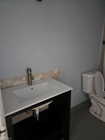 2825 E Cypress AVE, Fort Myers, FL 33905