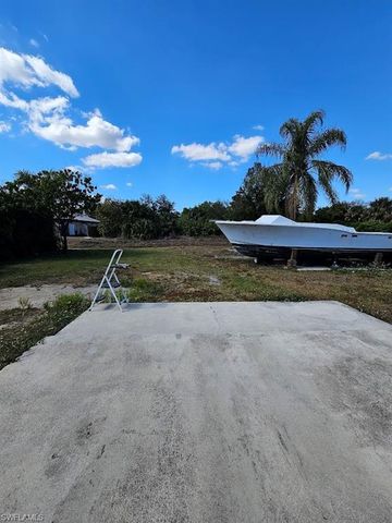 2825 E Cypress AVE, Fort Myers, FL 33905