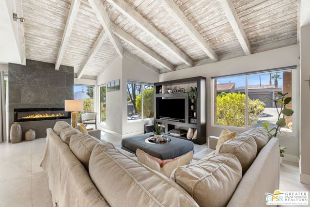 48726 Sageflower Lane, Palm Desert, CA 92260