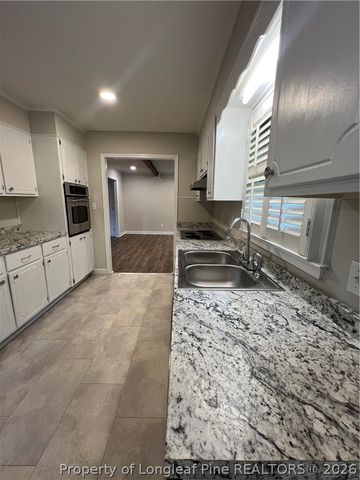 804 Briarcliff Road, Lumberton, NC 28358