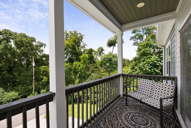 2313 Ilolo St, Nashville, TN 37207