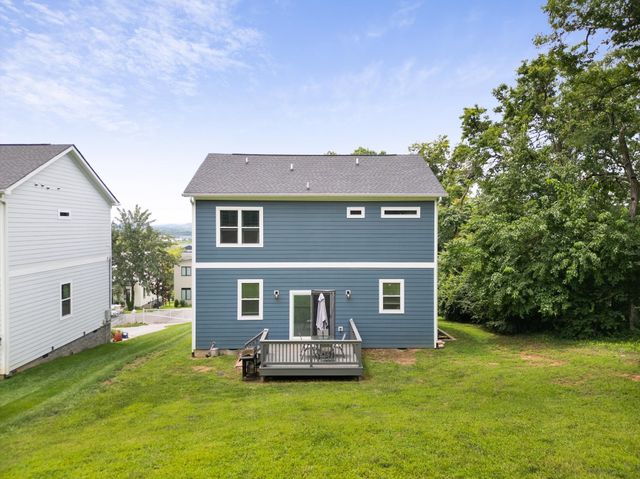 2313 Ilolo St, Nashville, TN 37207