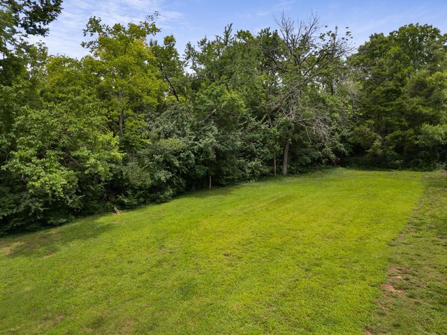 2313 Ilolo St, Nashville, TN 37207
