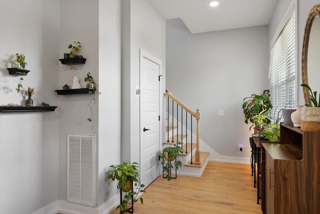 2313 Ilolo St, Nashville, TN 37207