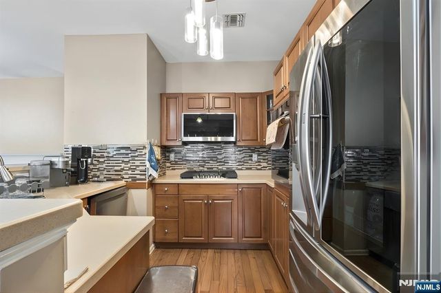 159 George Russell Way 311, Clifton, NJ 07013