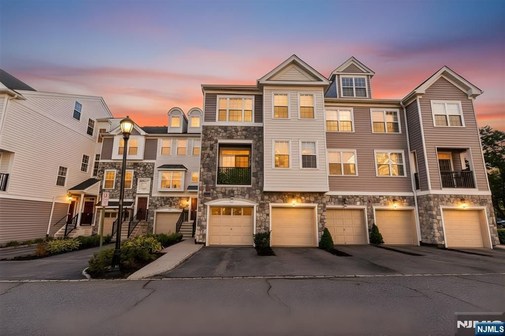 159 George Russell Way 311, Clifton, NJ 07013