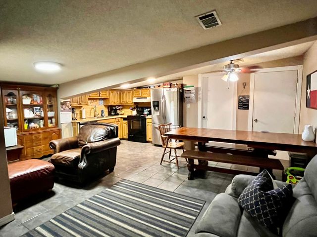 118 W Main Street, Forney, TX 75126