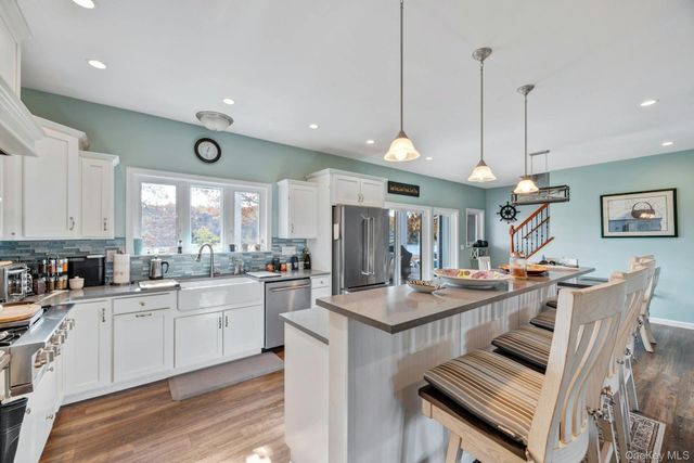 2280 Deep Hole Drive, Mattituck, NY 11952