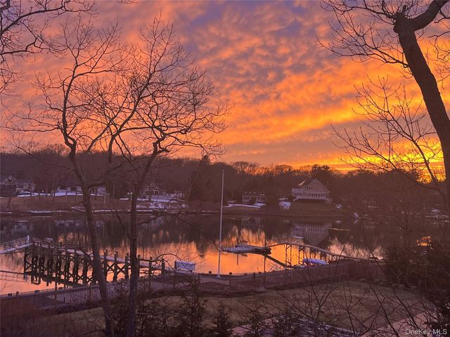 2280 Deep Hole Drive, Mattituck, NY 11952