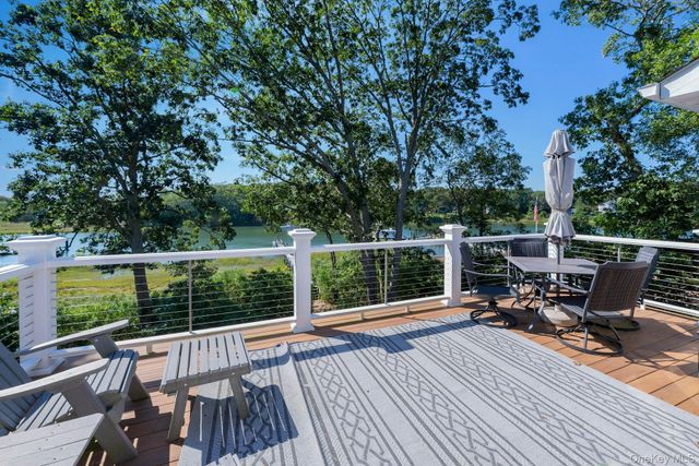 2280 Deep Hole Drive, Mattituck, NY 11952