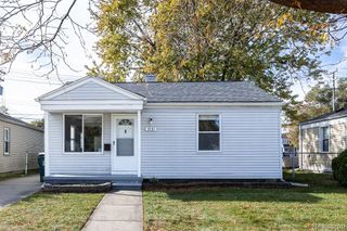 1981 Almont Street, Ferndale, MI 48220