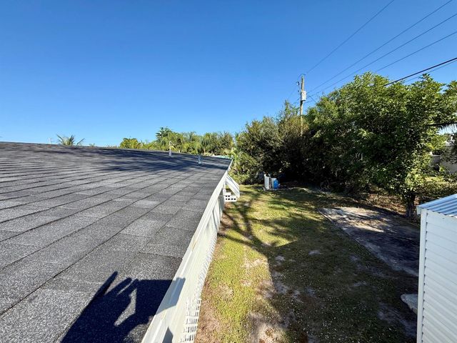 2662 SE Janet Street, Stuart, FL 34997