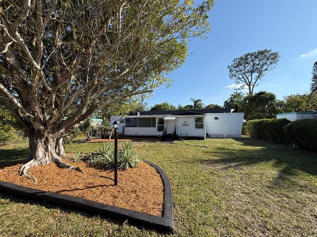 2662 SE Janet Street, Stuart, FL 34997