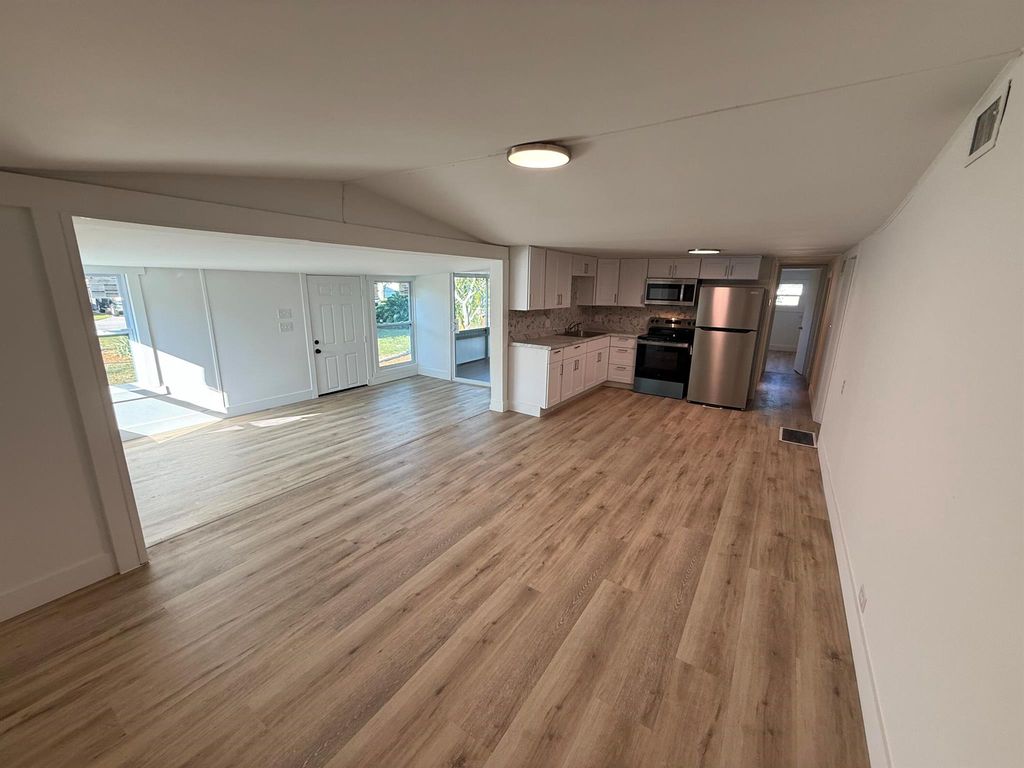 2662 SE Janet Street, Stuart, FL 34997