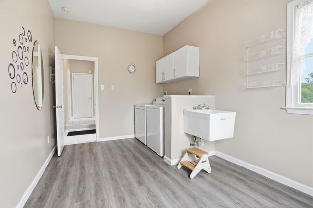1410 WINDSOR DR, Warrington, PA 18976