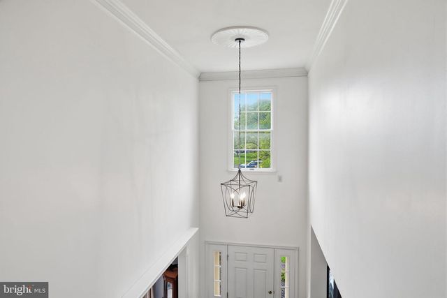 1410 WINDSOR DR, Warrington, PA 18976
