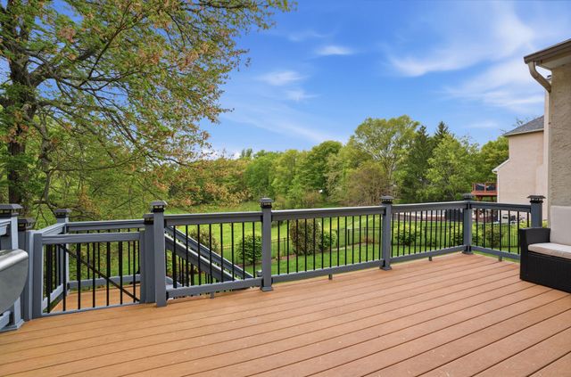 1410 WINDSOR DR, Warrington, PA 18976