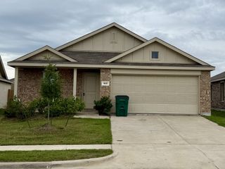 1631 Rosy Finch Drive, Forney, TX 75126