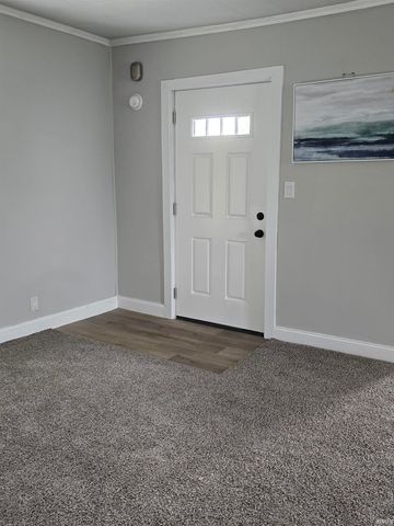 5292 W Delphi Pike, Marion, IN 46952