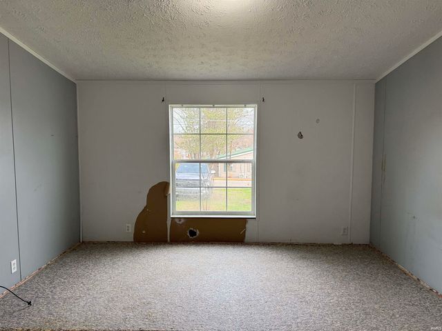515 S Oak Street, Paoli, IN 47454