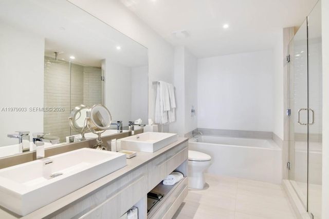 4010 S Ocean Drive R1402, Hollywood, FL 33019