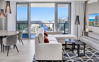 4010 S Ocean Drive R1402, Hollywood, FL 33019