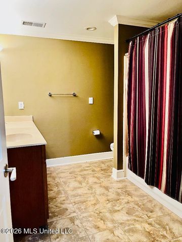 1720 Stonehedge Drive, Southaven, MS 38671