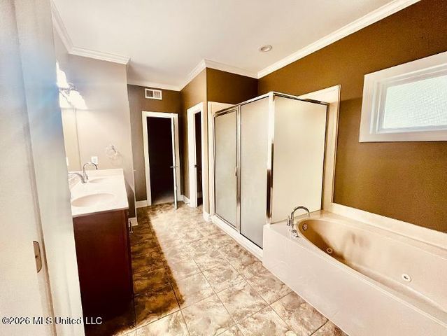 1720 Stonehedge Drive, Southaven, MS 38671