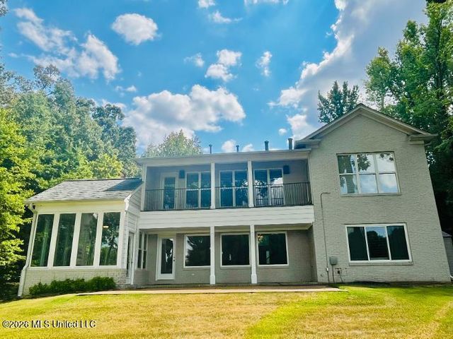 1720 Stonehedge Drive, Southaven, MS 38671